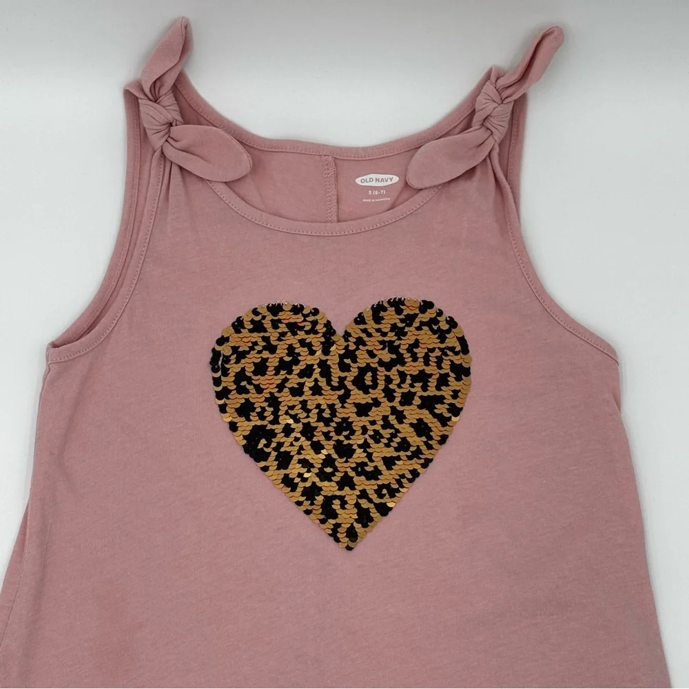 EUC Old Navy Girls Sequin Heart Top